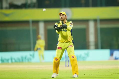 MS Dhoni's Chennai Love Affair: Check Chennai Super Kings Skipper's Top ...