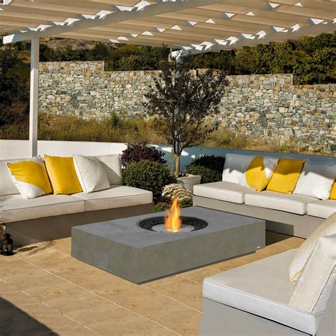 EcoSmart Fire Martini 50 Bioethanol Fire Table Smokeless Fire Pit ...