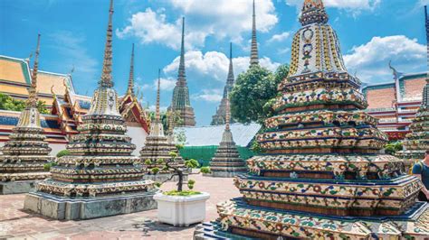 is wat pho in november 1 in bangkok due to queen