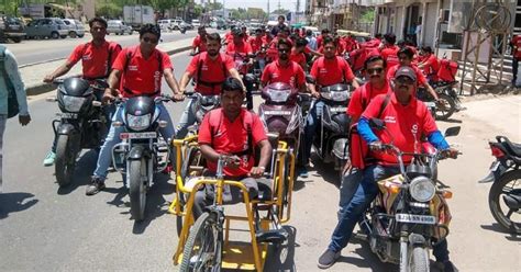 Kolkata Zomato delivery executives protest against delivering pork ...