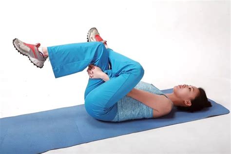 7个瑜伽动作帮您缓解坐骨神经痛 - 亚协体育