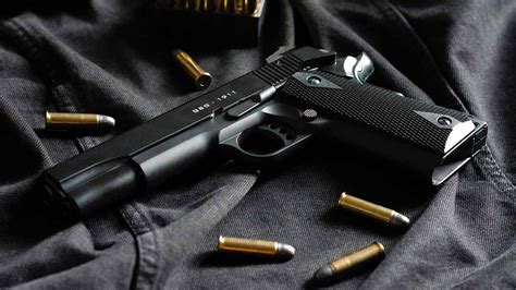 क्या अंतर है पिस्टल, रिवॉल्वर, माउजर और कट्टे में... जानिए कौन कितनी ...