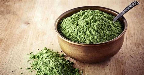 Benefits of Henna For Hair Health | Femina.in