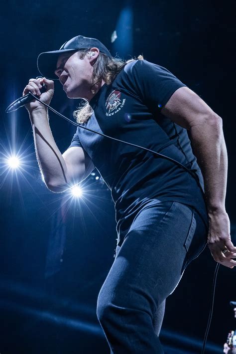 3 Doors Down singer Brad Arnold diagnosed with stage 4 cancer forcing ...