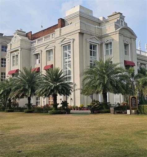 ROYAL KINGDOM SAROVAR PORTICO PILIBHIT (Puranpur) - Hotel Reviews ...