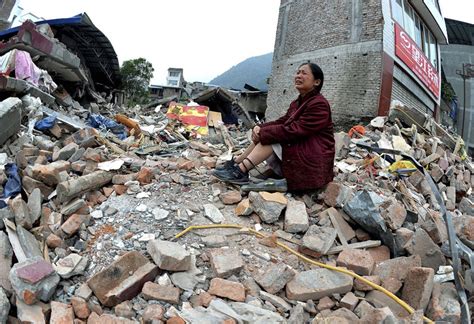 雅安地震 雅安地震来临的前兆_汶川地震阴兵借道图片