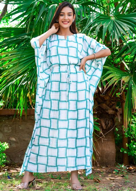 Get Green Tie & Dye Kaftan at ₹ 1399 | LBB Shop