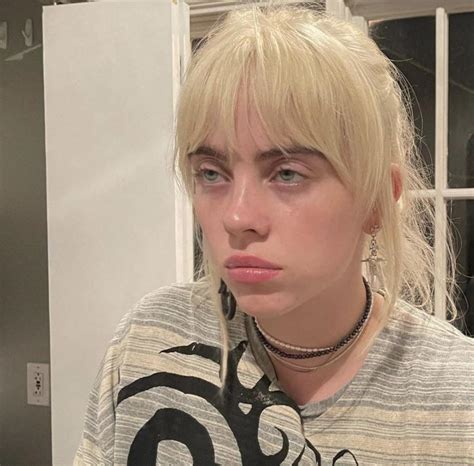Billie Eilish and her huge tits got me hard. Rp or give JOI as her to ...