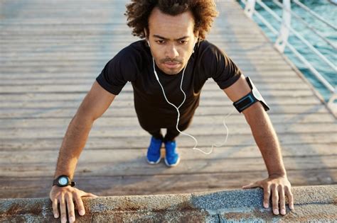 Page 14 | Run faster Images - Free Download on Freepik