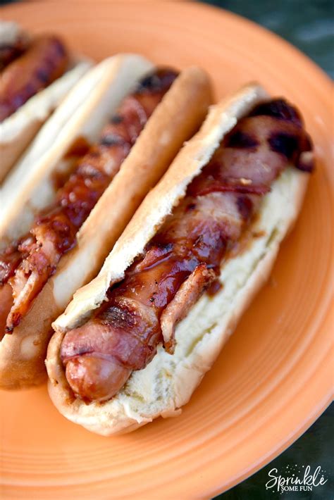 how to cook bacon hot dogs