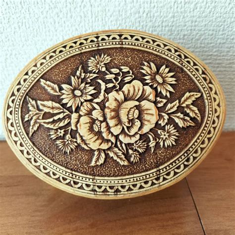 【BE127】北欧ロシア雑貨、ベレスタ・白樺の小物入れ 花 | 中島雑貨 -ロシア直輸入販売-