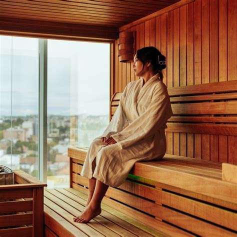 10 Sauna and Cold Plunge Benefits: Unlock Your Body's Potential