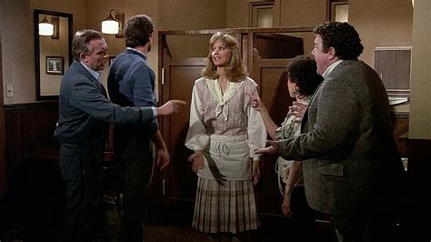 Watch Cheers Season 4 Episode 13: Suspicion - Paramount+ Australia