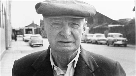 How a Catholic soldier from the Bogside met a Protestant neighbour at ...