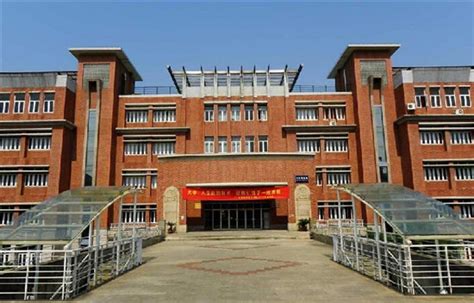 三江学院在四川高考专业招生计划2023(人数+代码)