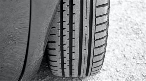 All-Wheel Drive Considerations: Do You Need to Replace All 4 Tires on ...