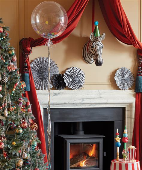 Christmas Decorations Fireplace Ideas