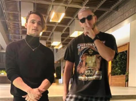 Bigg Boss Fame Asim Riaz Becomes First Indian To Share The Stage With ...