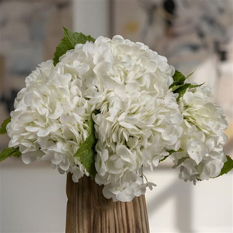 Artificial White Hydrangeas Flowers – Table & Twist