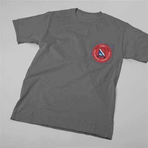 442nd Regimental Combat Team Pocket T-Shirt – go-for-broke-5dc7