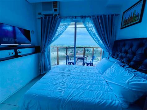 Uptown NEXT to SM Mall - 1BR w/ Wi-fi & Parking #3 - Condominiums for ...