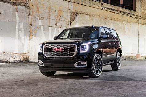 2018 GMC Yukon Denali Introduces Ultimate Black Edition In LA - autoevolution