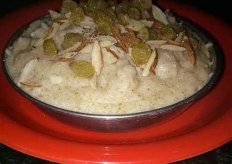 Milky suji sheera Recipe by Meena Dutt - Cookpad