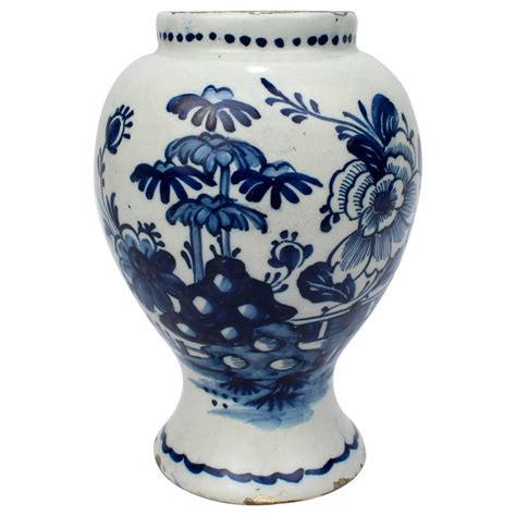 History Of Delft Blue Pottery at Hayley Hood blog