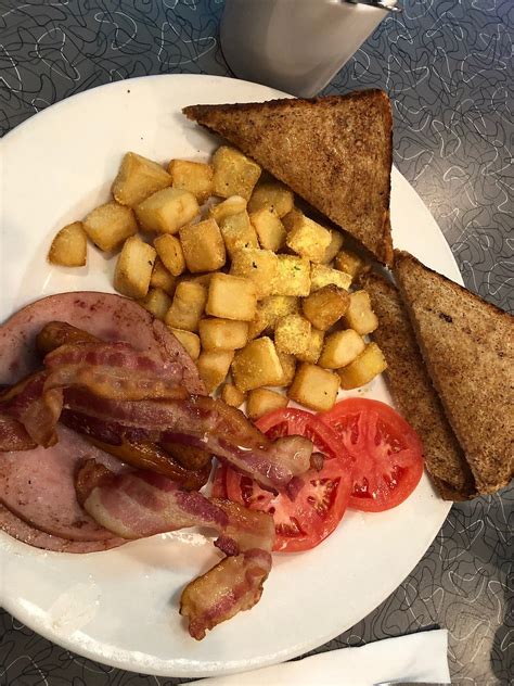 ROCKIN' JOHNNY'S DINER, Ottawa - Menu, Prices & Restaurant Reviews ...