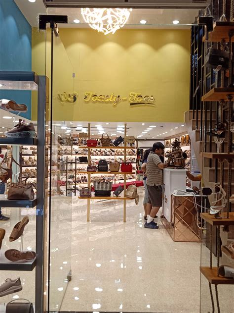 Shop For Stylish Footwear At Toasty Toes | LBB, Delhi