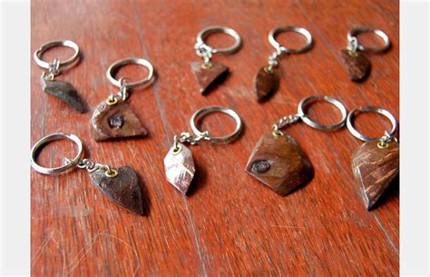 D'source Design Gallery on Coconut Shell Product - The Art of Crafting ...