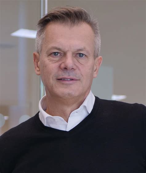 Eni Plenitude chiude il 2024 con il reddito operativo in crescita del ...