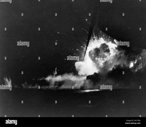 Uss bismarck sea hi-res stock photography and images - Alamy