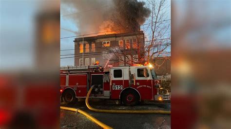 Firefighters battle blaze at former Lawndale Elementary School building ...