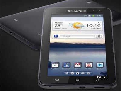 In a bid to lure buyers, Reliance Communications is offering free ...