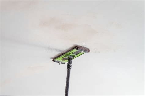Sanding Ceiling 的图像结果