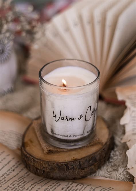 Get Wood Wick Candle - Warm & Cozy at ₹ 650 | LBB Shop