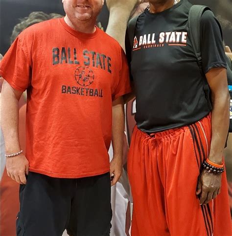 HOLIDAY INN EXPRESS & SUITES MUNCIE BY IHG - Hotel Reviews, Photos ...