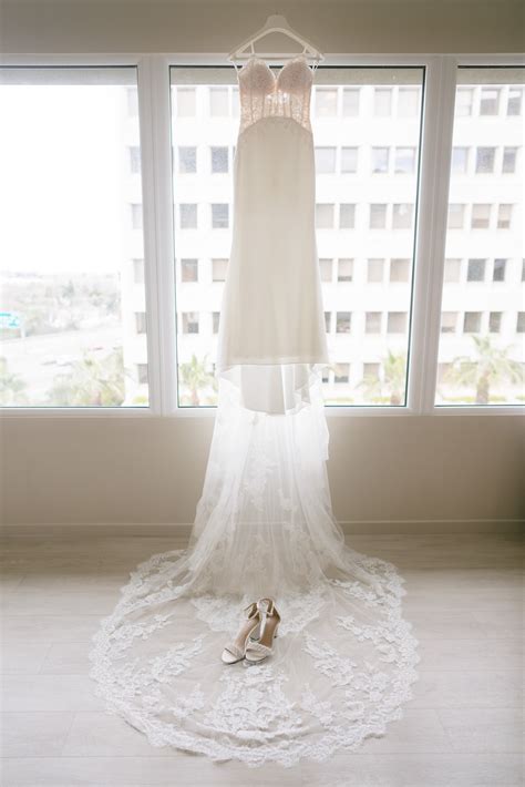 Pronovias Wedding Dress Save 32% - Stillwhite