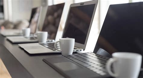 Desktops Business Laptops 的图像结果