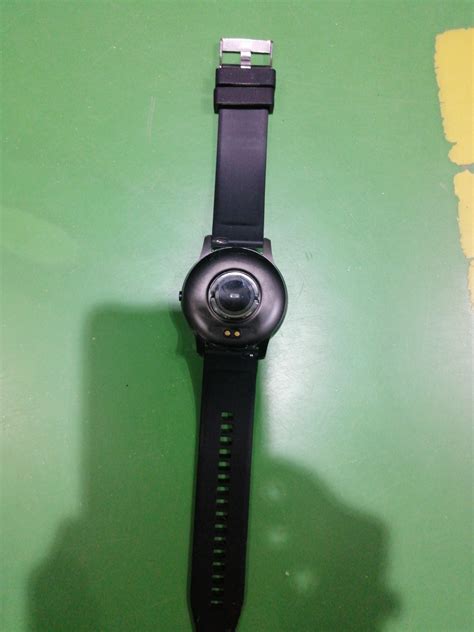 VIKYUVI Vikfit Gear True Round Smart Watch with Always On Display and ...