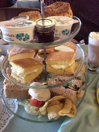 THE BRITANNIA, Pudsey - Restaurant Reviews, Phone Number & Photos ...