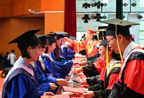 贵阳学院举办2021届毕业典礼暨学位授予仪式-贵阳学院