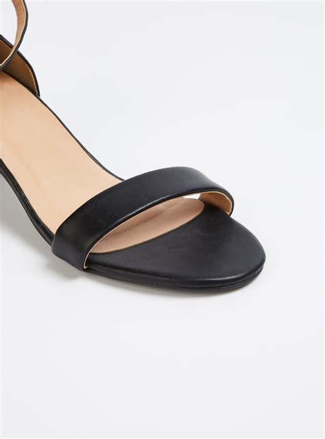 Buy Women Solid Block Heels Online at just Rs. 899.0 - 1000011890941 ...