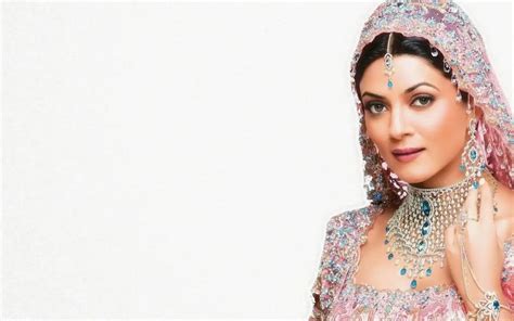 10 Celebs who opted for adoption and gave those children a new life!