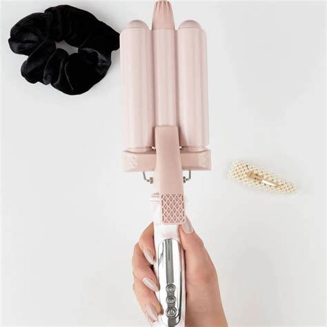 75 Best gifts for women: Ultimate gifting guide and ideas