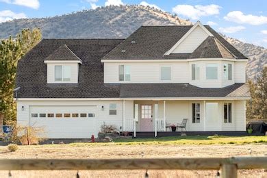 13680 SW Rust Bucket Rd, Powell Butte, OR 97753 | Homes.com