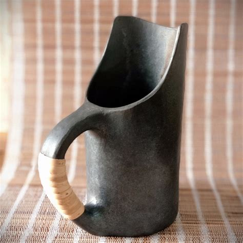 Longpi Black Pottery Jug – Terracotta by Sachii