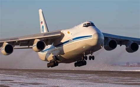 世界最大量产运输机，净重260吨，可连续飞行14000公里
