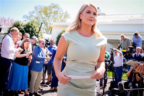 White House Press Secretary Karoline Leavitt's 'Way Too Tight' Dress at ...